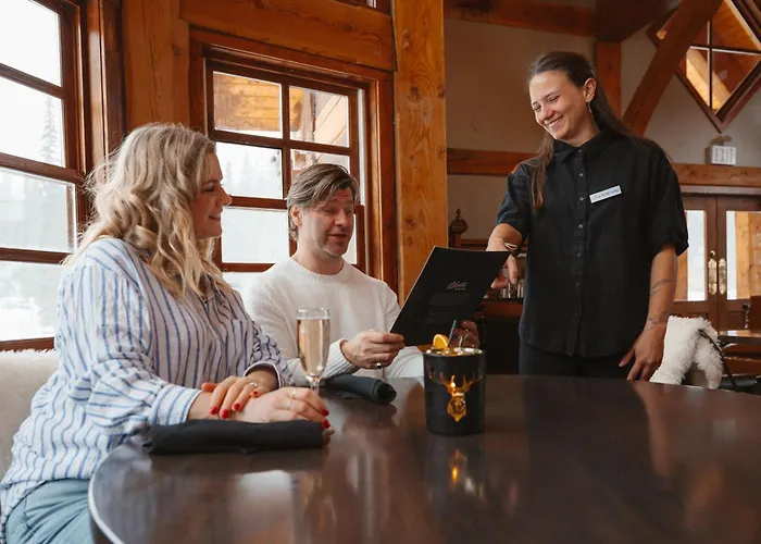 Emerald Lake Lodge